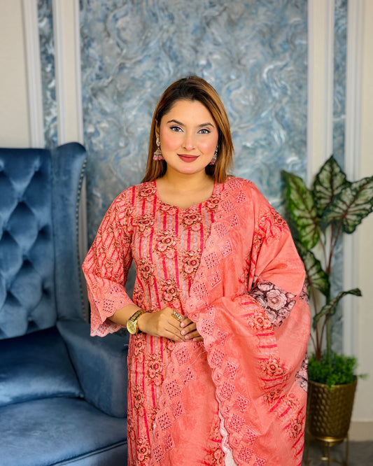 Elegant Beige Bloom – Stylish Three-Piece Set - 27P