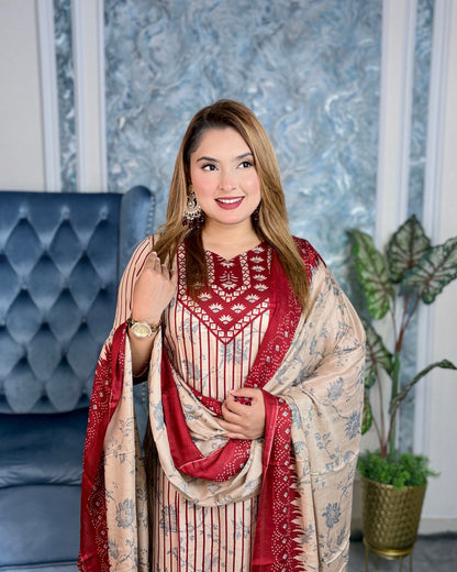 Red–Beige Classic Three-Piece Set