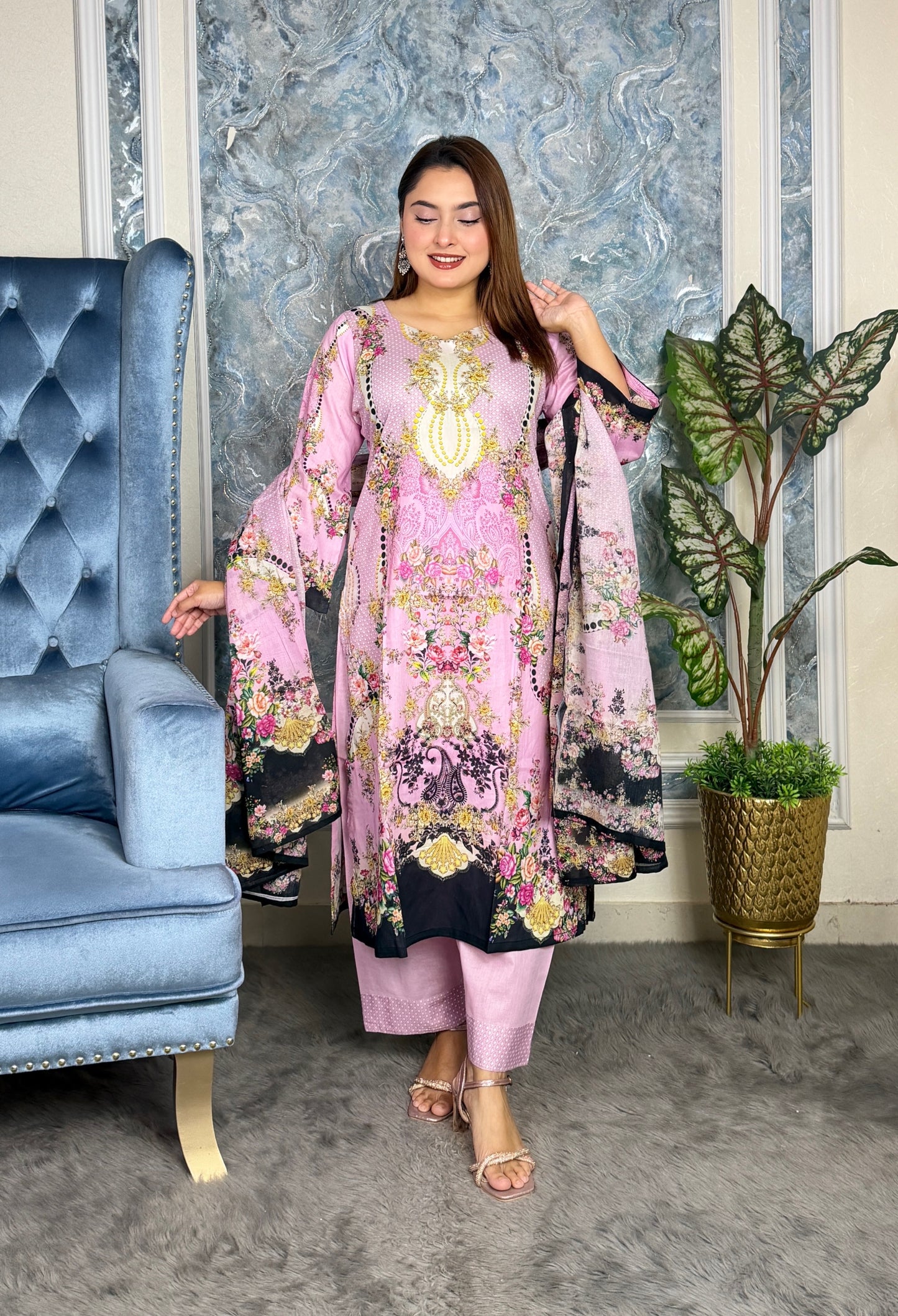 Elegant Pink Floral Printed Three-Piece Set